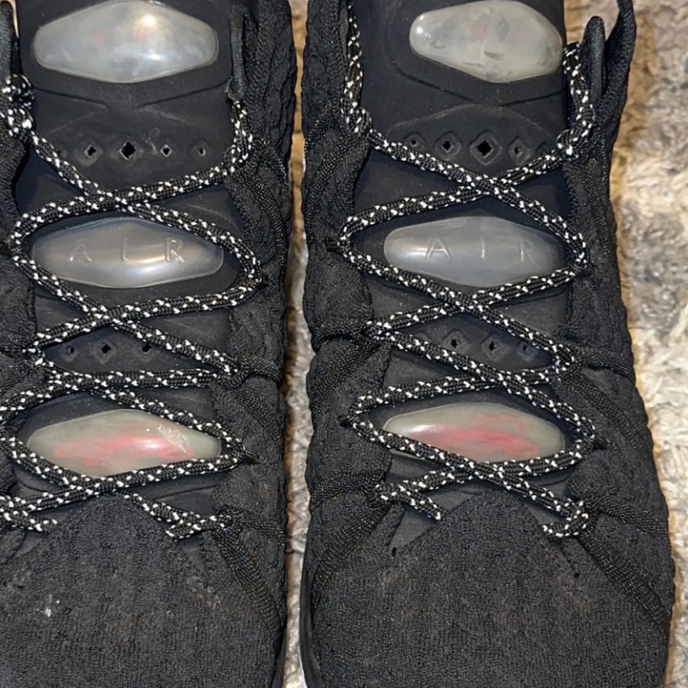 Lebron 18s - Picture 3 of 3